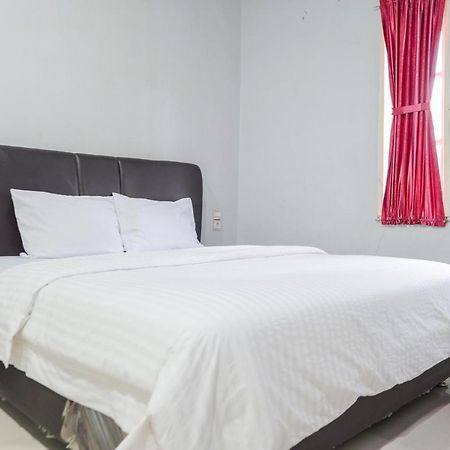 Djaboerigin Mongonsidi Guest House Redpartner Medan Ngoại thất bức ảnh