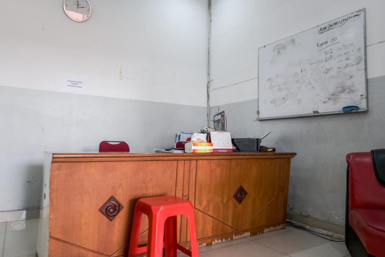 Djaboerigin Mongonsidi Guest House Redpartner Medan Ngoại thất bức ảnh